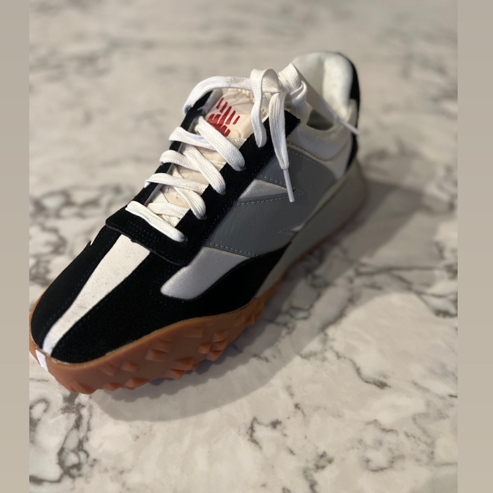 Brand New- “Enhanced Legacy” N.Balance XC72 Sneaker W10/M8.5